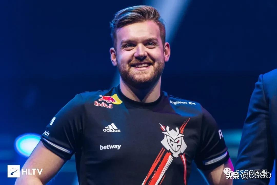 csgohunter个人资料,csgohunter为什么叫表哥? csgohunter个人资料,csgohunter为什么叫表哥?