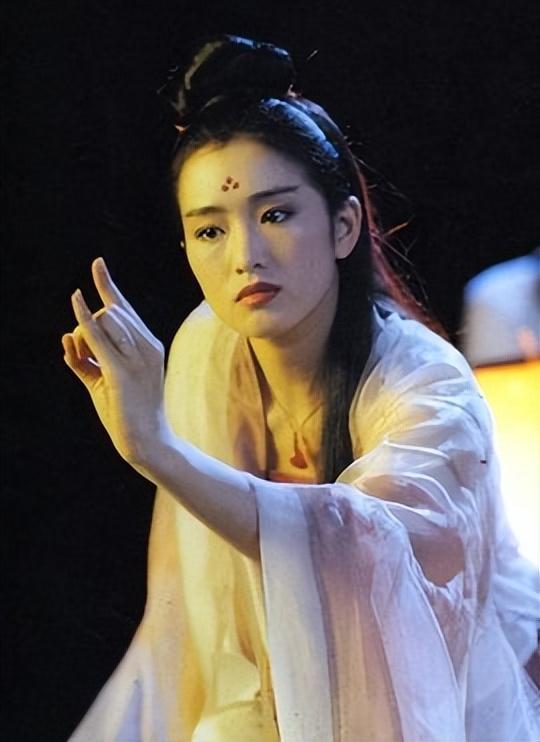 天龙八部天山童姥介绍，天龙八部天山加什么点？