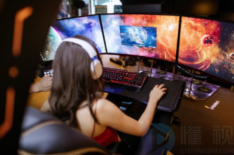 七雄q传手机版，七雄q传还会开服吗？