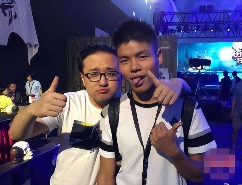 黑光剑圣什么意思，黑光剑圣孙亚龙介绍