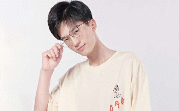 和平精英游戏解说有哪些人 和平精英游戏解说有哪些人