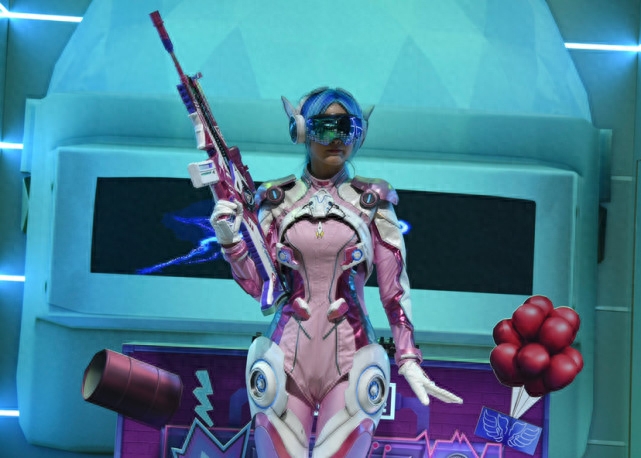 火箭少女和平精英跳舞视频真人cos 火箭少女和平精英跳舞视频真人cos