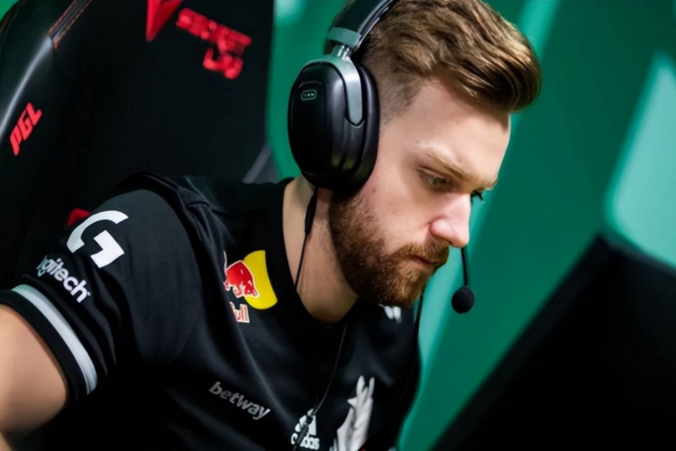 csgo最近比赛查询(csgo比赛资讯哪里看)？