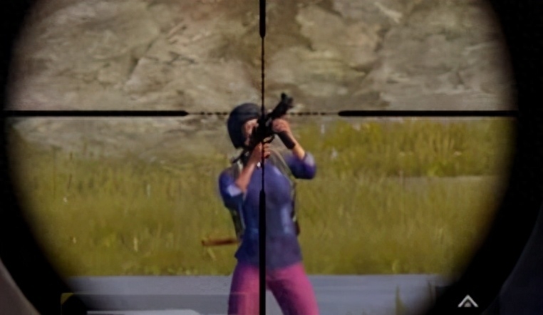 和平精英怎么开人机房刷kd